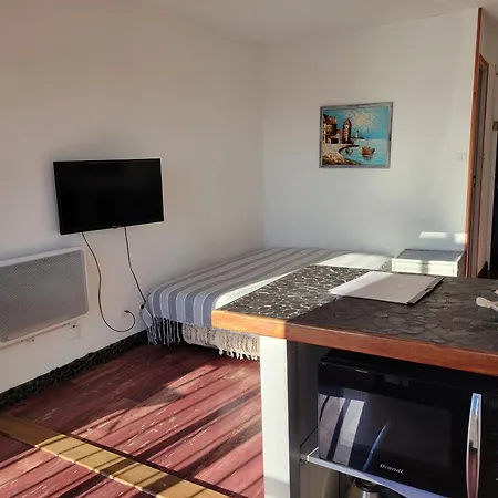 Studio-2 Personnes-residence Le Pharo, Vue Piscine Port Apartment Agde