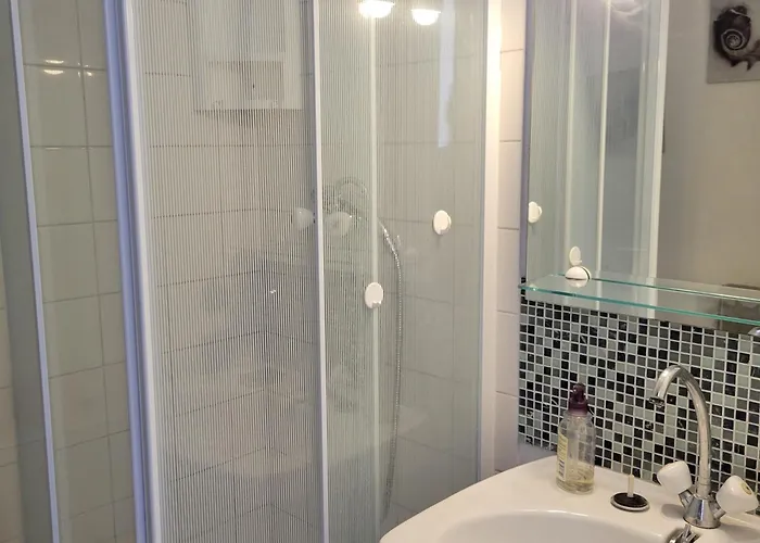 Studio-2 Personnes-résidence Le Pharo, Vue Piscine Port * Agde